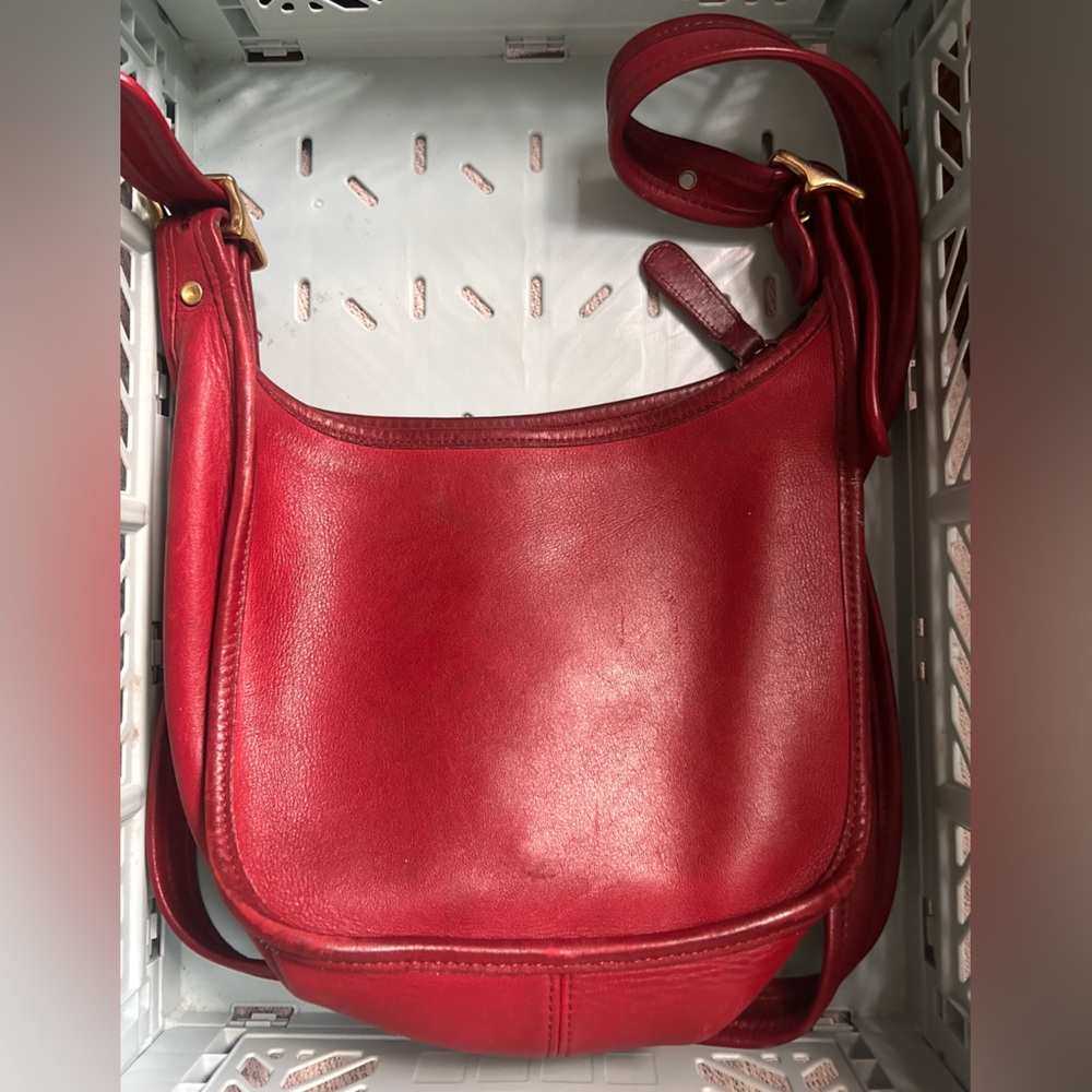 Vintage red coach shoulder bag Janice legacy 9950
